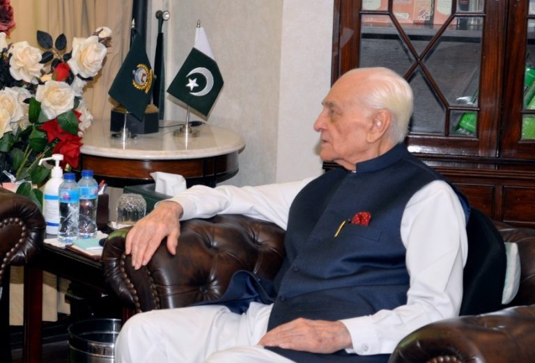 وزیر اعلیٰ خیبر پختونخوا سے یو این ایڈز کی کنٹری ڈائریکٹر برائے پاکستان کی سر براہی میں وفد کی ملاقات