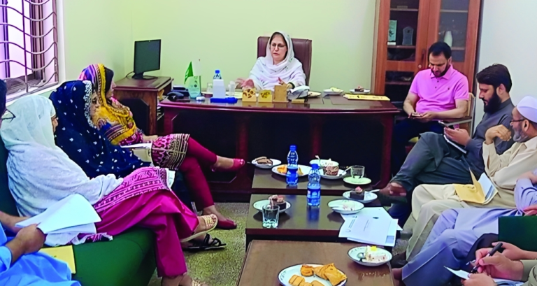 عوامی فلاح وبہبود کیلیے تمام ضلعی افسران اپنی زمہ داریاں نبھائیں معاون خصوصی زکوۃ عشر سماجی بہبود