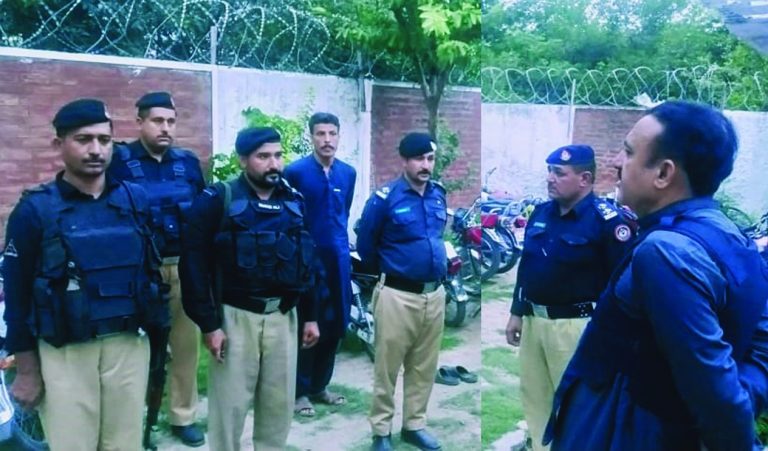 محرم الحرام کے حوالے سے ایس پی آپریشن روخانزیب نے مردان کے سیکیورٹی انتظامات کا جائزہ لیا۔