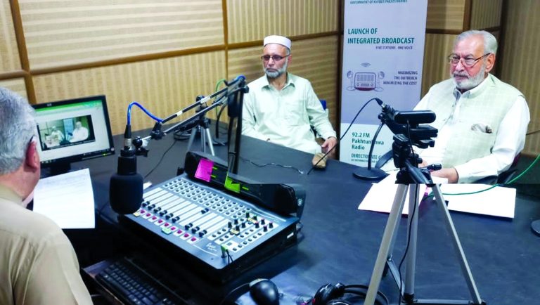 خیبر پختونخوا میں آبپاشی کے جدید منصوبوں پر کام جاری، بنجر اراضی کاشت کے قابل بنانے کا خیال، وزیر آبپاشی
