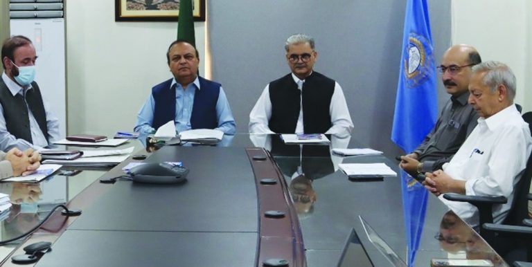 خیبر پختونخوا میں شہری ترقیاتی منصوبوں کی رفتار پر نگران وزیر کا اطمینان