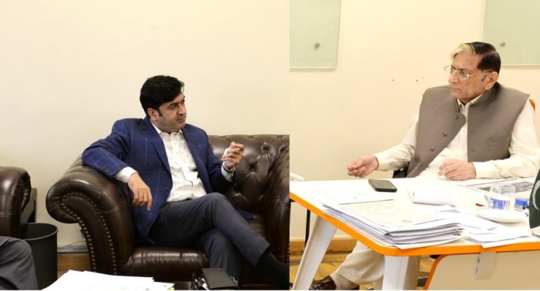 نگران وزیر کھیل اور سائنس و ٹیکنالوجی کا وزیر خزانہ سے ملاقات، خیبر پختونخوا میں نوجوانوں کے لئے مثبت سرگرمیوںپر بات چیت۔