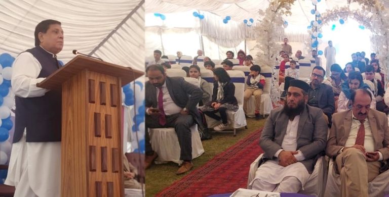 مشیر صحت ڈاکٹر ریاض انور نے خیبرپختونخوا کے معروف ٹیوٹ آف چائلڈ ہیلتھ کئیر کی تقریب میں شرکت کی۔