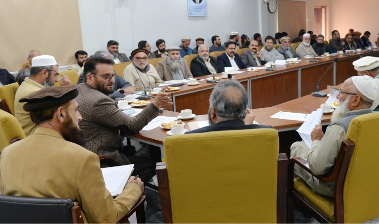 ۔ڈائریکٹر جنرل لائیوسٹاک کی زیر صدارت اجلاس میں ضلعی افسران کی ماہانہ کارکردگی اور لائیوسٹاک کے منصوبوں پر بحث