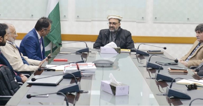 ضم اضلاع کو ملک اور صوبے کے دیگر علاقوں کے ساتھ برابر لانے کے لئے جامع اور بڑا معاشی پلان تشکیل دیا گیا۔