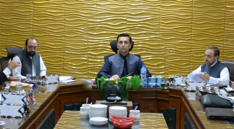 صوبائی وزیر تعلیم فیصل خان ترکئی کی زیر صدارت ایبٹ اباد پبلک سکول کے بورڈ آف گورنرز کا اجلاس