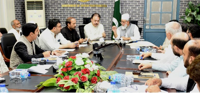 خیبر پختونخوا کے وزیر زراعت میجر (ر) سجاد بارکوال نے محکمہ زراعت کے متعلقہ افسران کو ہدایت
