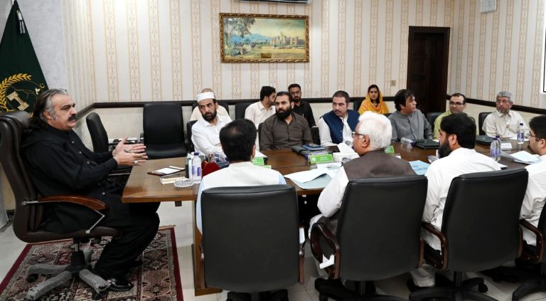 سی آربی سی کے پروٹیکشن ورک کے لیے 62 ملین روپے کی منظوری، چھوٹے ڈیمز کی جلد تکمیل کے احکامات
