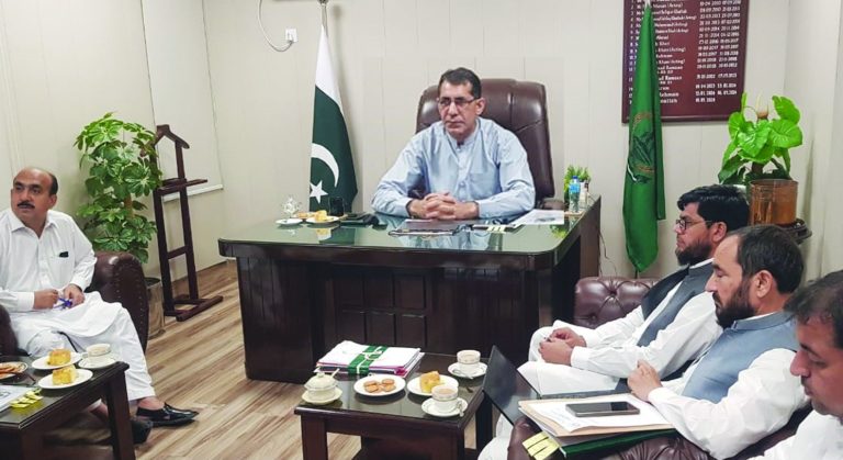 ذہین طلباء کے لیے سنٹر آف ایکسیلنس پروگرام، مفت تعلیم اور سہولیات کی فراہمی کا اعلان