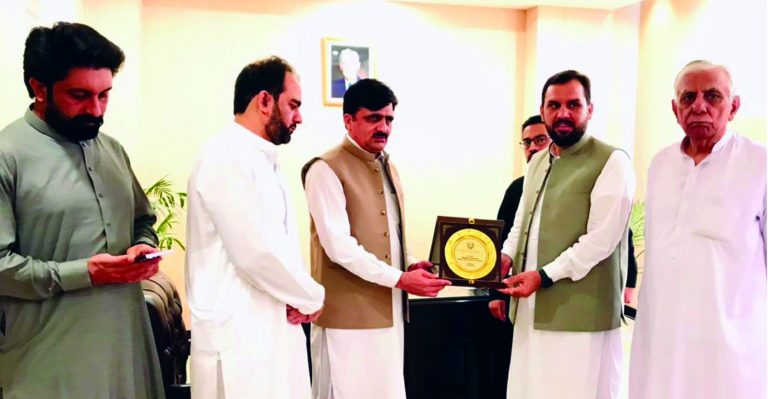 خیبر پختونخوا کے وزیر برائے اعلیٰ تعلیم مینا خان آفریدی نے بدھ کے روز ہائر ایجوکیشن ریگولیٹری اتھارٹی کا دورہ کیا