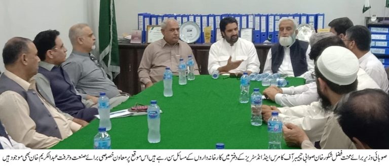 خیبر پختونخوا کے وزیر برائے محنت فضل شکورخان نے کہا ہے