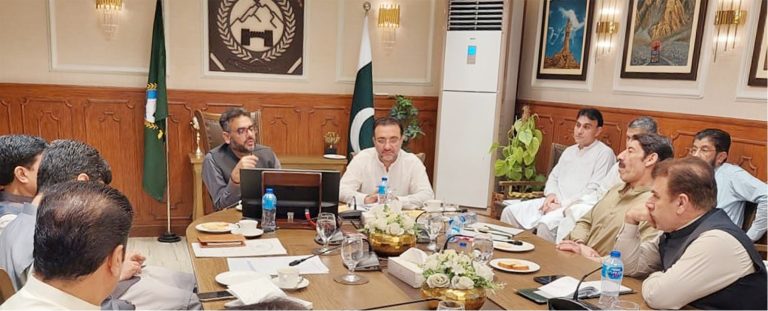 نظام پور 29 کلومیٹر سڑک پرذاتی مسافر اور چھوٹی گاڑیوں پر کسی قسم کا ٹیکس نہیں لگنے دیں گے۔صوبائی وزیر ایکسائز میاں خلیق الرحمان