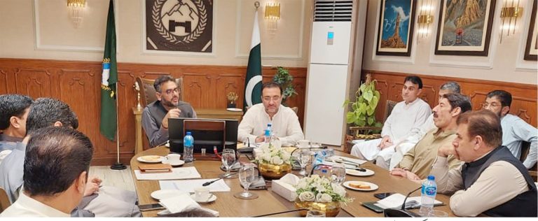 خیبر پختونخوا کے وزیر ایکسائز اینڈ ٹیکسیشن خلیق الرحمان نے کہا کہ پچھلے سالوں کے مقابلے میں
