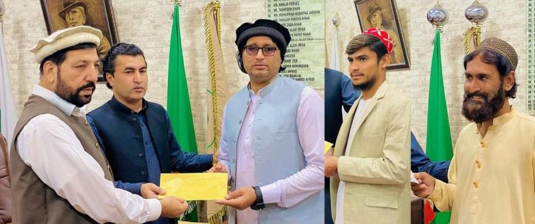 وزیر اعلیٰ خیبر پختونخوا کے معاون خصوصی برائے امداد، بحالی اور آبادکاری ملک نیک محمد خان داوڑ کی زیر قیادت