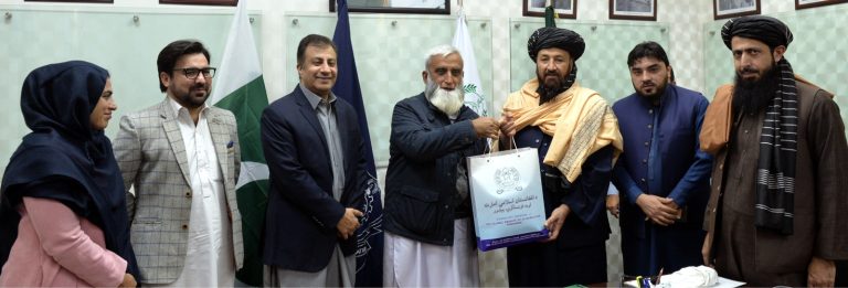 وزیر اعلی خیبر پختونخوا کے معاون خصوصی برائے صنعت وحرفت عبدالکریم تورڈھیر نے کہا