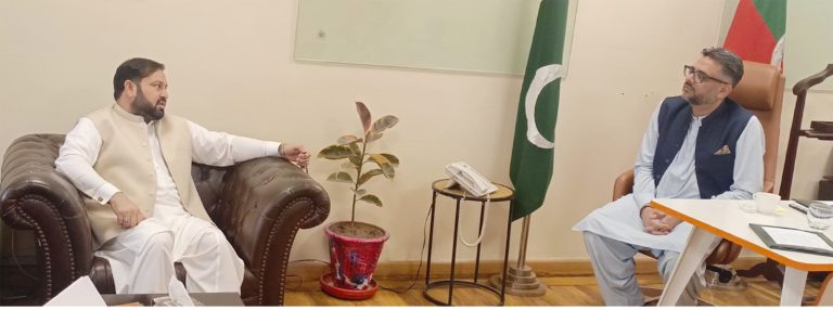 معاون خصوصی برائے جنگلات پیر مصور خان کی مشیر خزانہ مزمل اسلم سے ملاقات