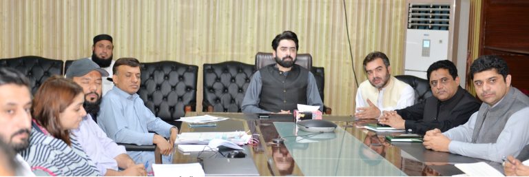 وزیر اعلیٰ خیبر پختونخوا کے معاونِ خصوصی برائے سائنس و انفارمیشن ٹیکنالوجی ڈاکٹر شفقت ایاز