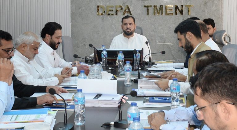 یونیورسٹیوں کے بجٹ اور اصلاحات، وزیر برائے اعلیٰ تعلیم مینا خان آفریدی کی زیر صدارت اہم اجلاس