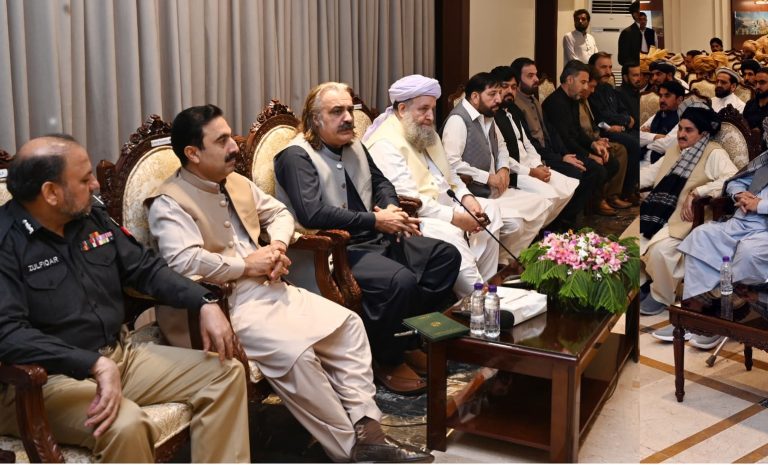 وزیراعلیٰ کی زیر صدارت تیسرا قبائلی مشاورتی جرگہ، پائیدار امن کے لیے افغانستان سے مذاکراتی جرگہ کی تجویز