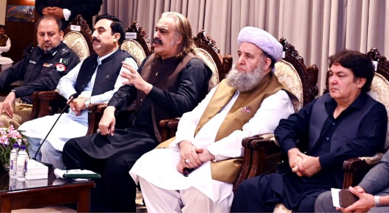 کرم امن جرگہ اختتام پذیر، قبائلی عمائدین کا امن قائم رکھنے اور حکومت سے مکمل تعاون کا اعلان
