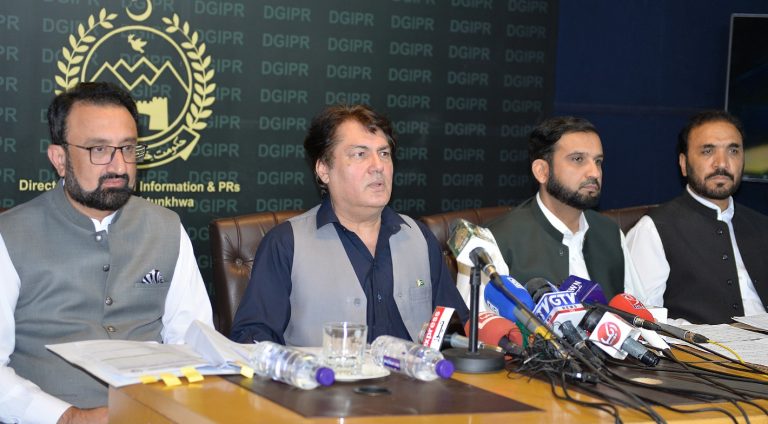خیبرپختونخوا حکومت متاثرینِ سیلاب کو زیادہ سے زیادہ ریلیف کی فراہمی کے لئے ہر ممکن اقدامات کر رہی ہے