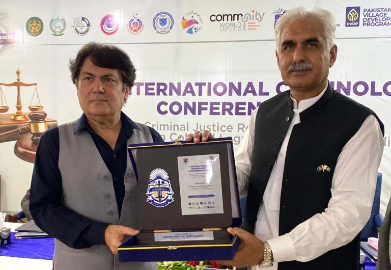 وقت کی قدر کامیابی کی ضمانت ہے، نوجوان اسے انسانیت کی خدمت میں صرف کریں، بیرسٹر ڈاکٹر محمد علی سیف