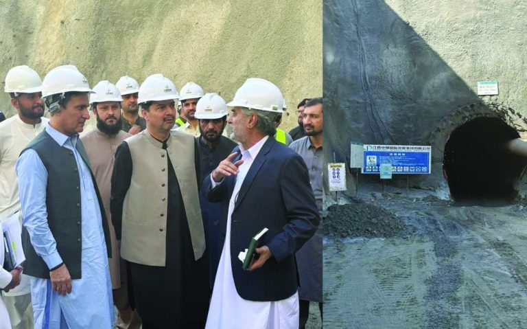 وزیر آبپاشی خیبرپختونخوا ریاض خان نے کہا ہے کہ صوبے میں بہترین نظام آبپاشی کے قیام کے لیے سنجیدہ اقدامات اٹھائے جائیں گے