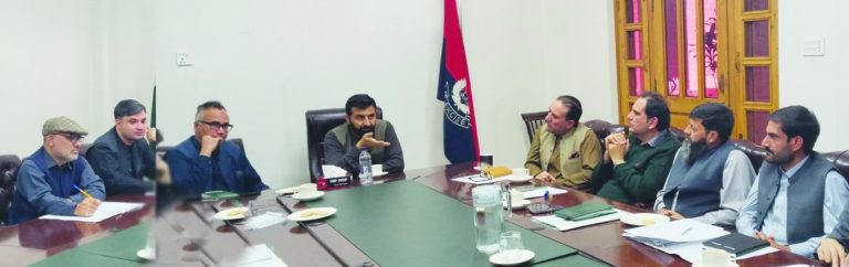 صوبائی وزیر سید فخرجہان کی زیرصدارت محکمہ ایکسائز و ٹیکسیشن اور نارکوٹکس کنٹرول کی محکمانہ کارکردگی اور اہداف کے حوالے سے جائزہ اجلاس