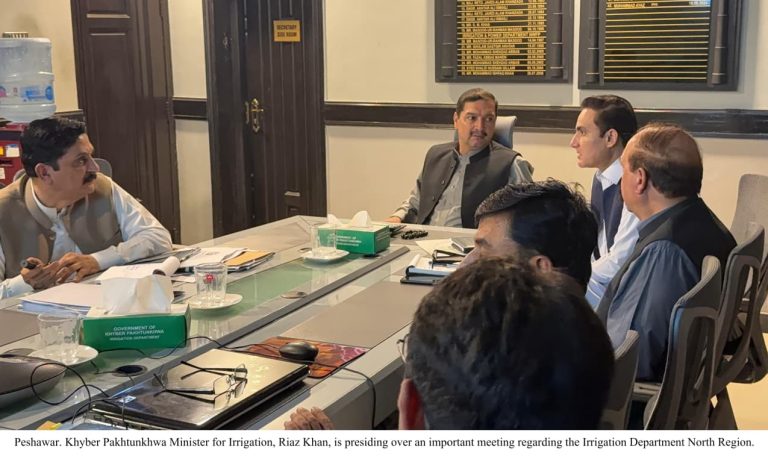 خیبرپختونخوا کے وزیر آبپاشی ریاض خان نے کہا ہے کہ صوبے میں محکمہ آبپاشی کی کارکردگی، شفافیت اور مؤثر سروس ڈیلیوری پر کوئی سمجھوتا نہیں کیا جائے گا