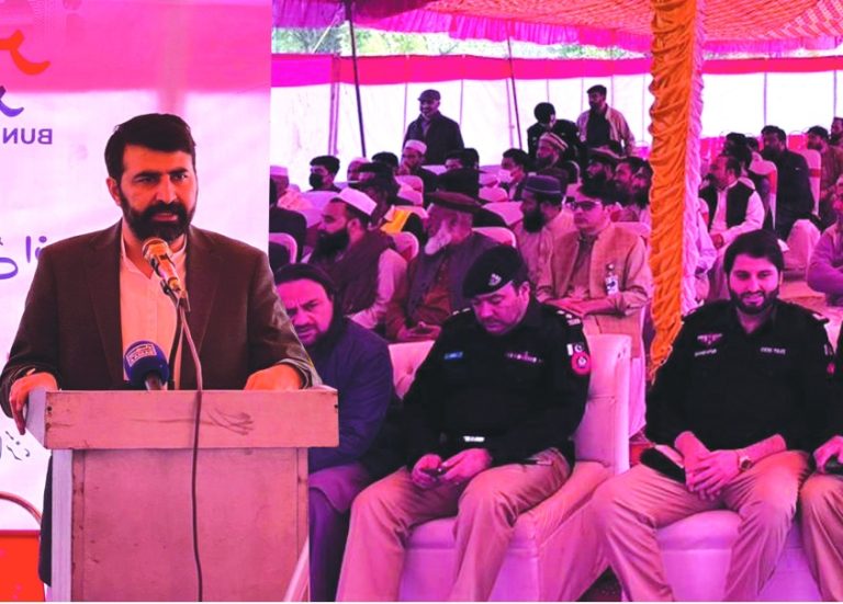 صوبائی وزیر ایکسائز سید فخرجہان کی زیرِ صدارت بونیر میں انسدادِ منشیات کے حوالے سے کھلی کچہری کا انعقاد