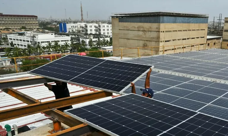 خیبرپختونخوامیں رواں سال 7ہزارمساجد شمسی توانائی پرمنتقل کرلی جائیں گی صوبے کے بندوبستی علاقوں میں 5ہزار،ضم اضلاع میں 2ہزارمساجدکی شمسی توانائی منتقلی منصوبے جاری