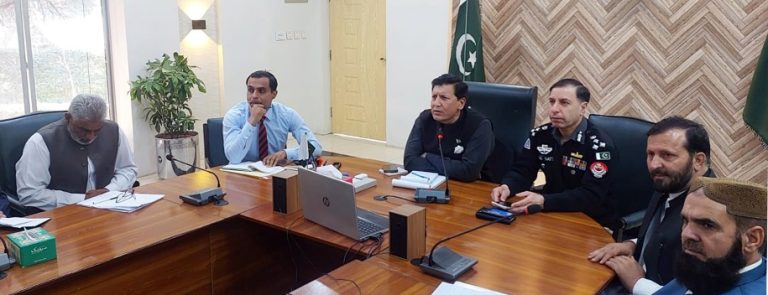 کمشنر ہزارہ ڈویژن فیاض علی شاہ کی زیرِ صدارت دبیر ہائیڈرو پاور پراجیکٹ کے مسائل کے حل کے حوالے سے اجلاس