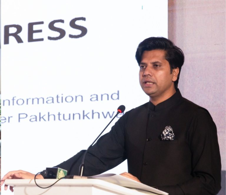 موسمیاتی تبدیلی اب مستقبل کا نہیں بلکہ موجودہ دور کا سب سے بڑا عالمی خطرہ بن چکی ہے، شفیع جان