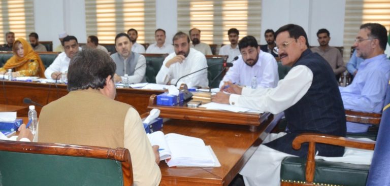 خیبر پختونخوا اسمبلی کی قائمہ کمیٹی برائے صحت کا اجلاس بدھ کے روز صوبائی اسمبلی سیکرٹریٹ میں چیئرمین قائمہ کمیٹی و رکن صوبائی اسمبلی مشتاق احمد غنی کی زیر صدارت منعقد ہوا