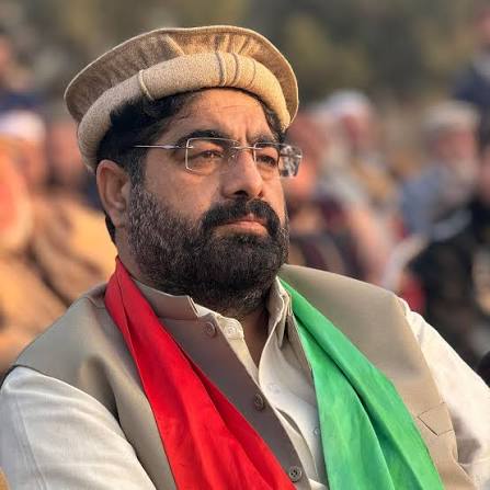 وزیرِ ریونیو و اسٹیٹ طارق محمود آریانی کا سروس ڈیلیوری سنٹر تخت بھائی کا اچانک دورہ
