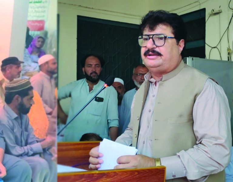 وزیر اعلیٰ کے مشیر برائے سماجی بہبود،عشروزکواۃ وترقی خواتین،ملک لیاقت علی خان کی زیر صدارت ضلع ملاکنڈ میں خصوصی افراد کے مسائل کے حل کیلئے کھلی کچہری کا انعقاد۔