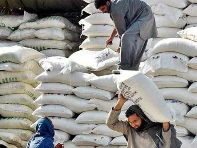 سرکاری نرخ پر آٹے کی فراہمی، گزشتہ ہفتے 3 لاکھ 6 ہزار سے زائد تھیلے فراہم
